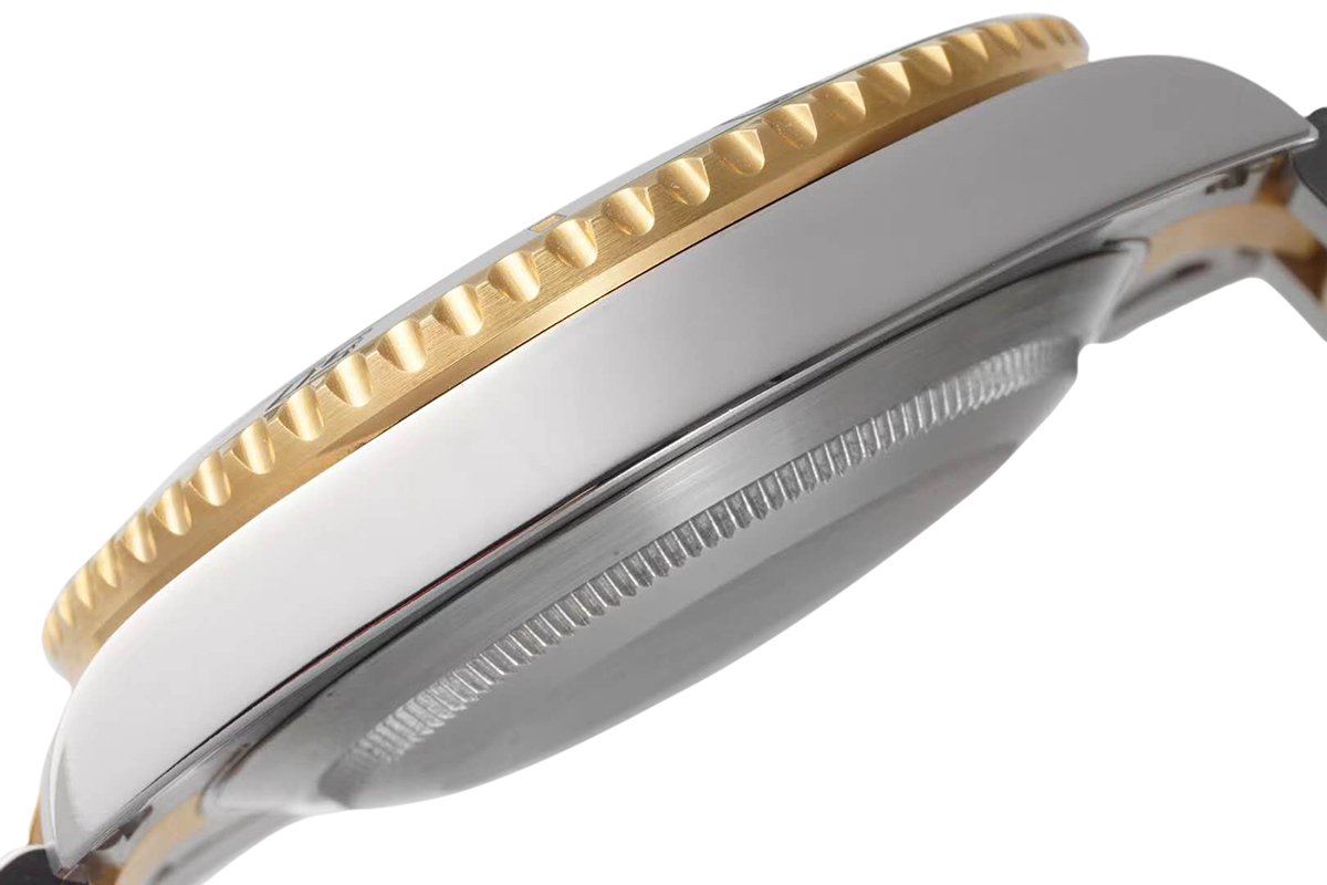 Submariner 116613LN Black Ceramic